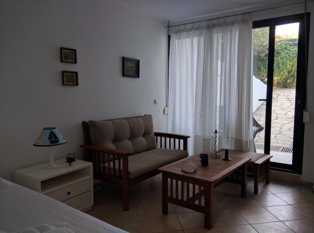 Beach Front Chanioti 波利克罗诺 外观 照片