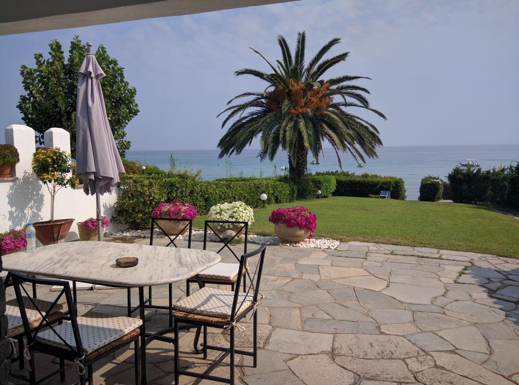 Beach Front Chanioti 波利克罗诺 外观 照片