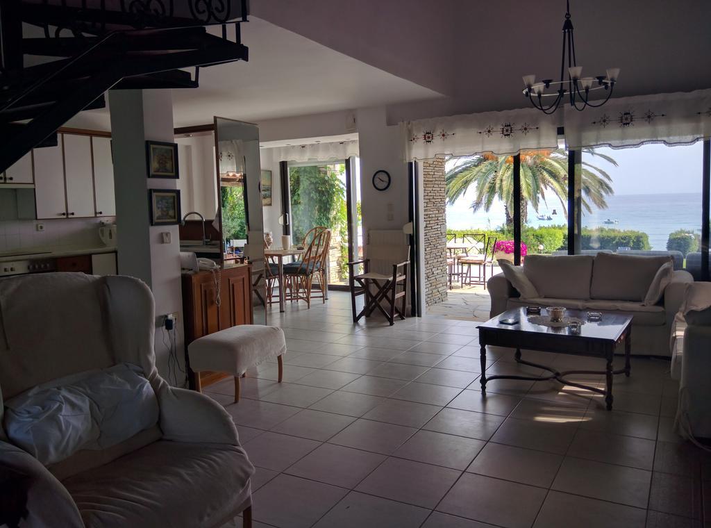Beach Front Chanioti 波利克罗诺 外观 照片